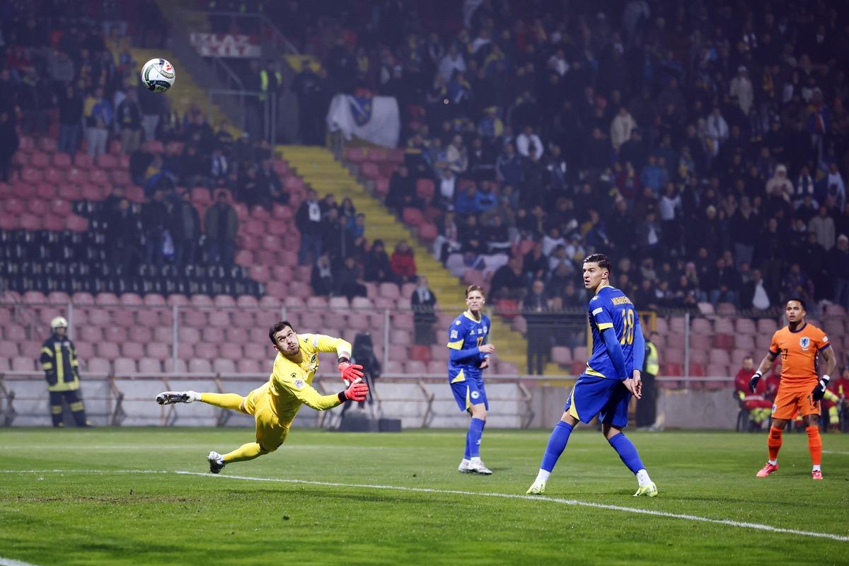 中坚力量时 中坚力量时