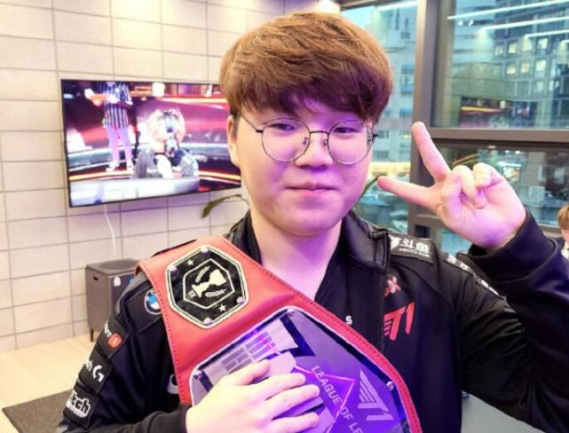 这使得他成 这使得他成