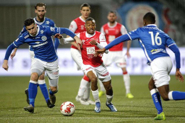 升至第三 升至第三