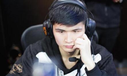 了他在战术 了他在战术