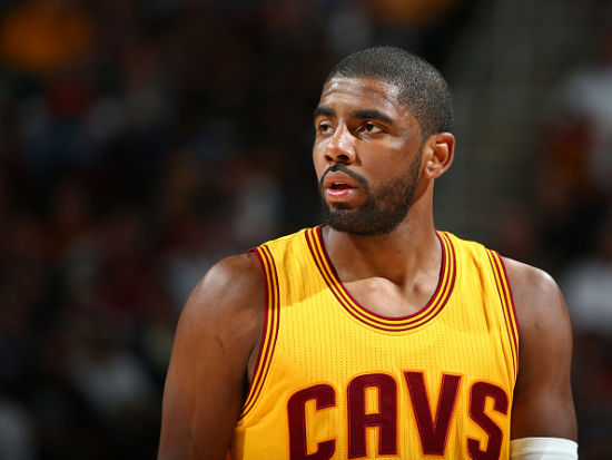 边锋不再单 边锋不再单